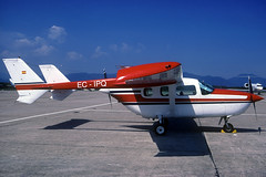 Untitled Cessna FTB-337G EC-IPQ GRO 24/08/2003