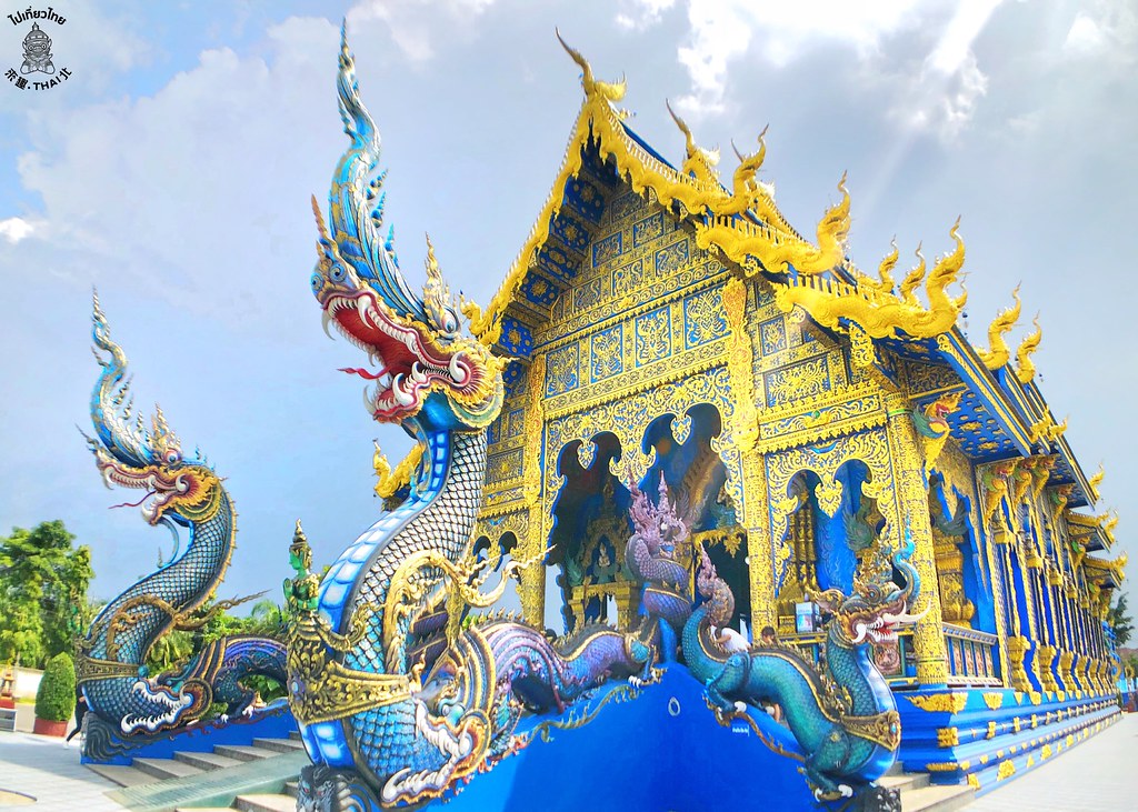 清萊.藍廟《วัดร่องเสือเต้น Wat Rong Suea Ten》