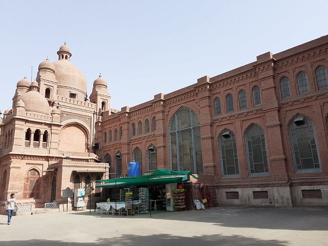 Lahore Museum mobile photography