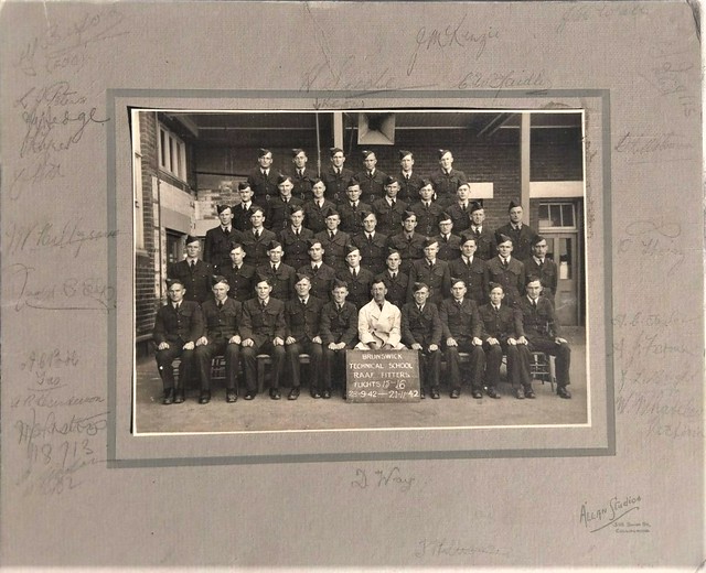 Brunswick Technical School RAAF fitters - 1942
