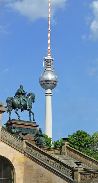 Berlin: l'Epée de la modernité.