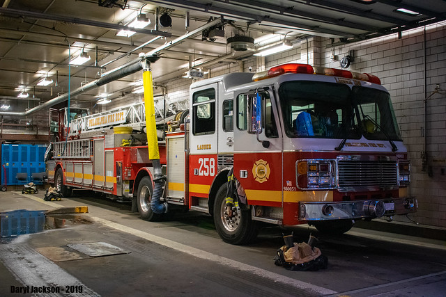 Philadelphia Fire Department Ladder 258