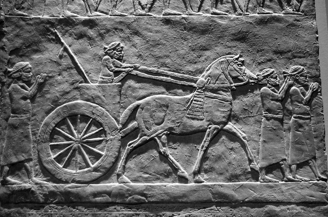 Lujo. De los asirios a Alejandro Magno