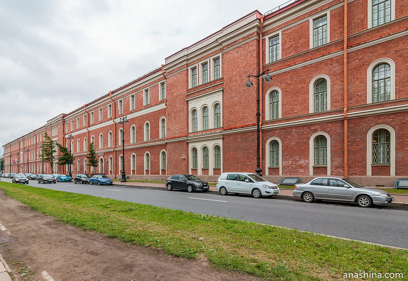 Крюковские (Морские) казармы, Санкт-Петербург