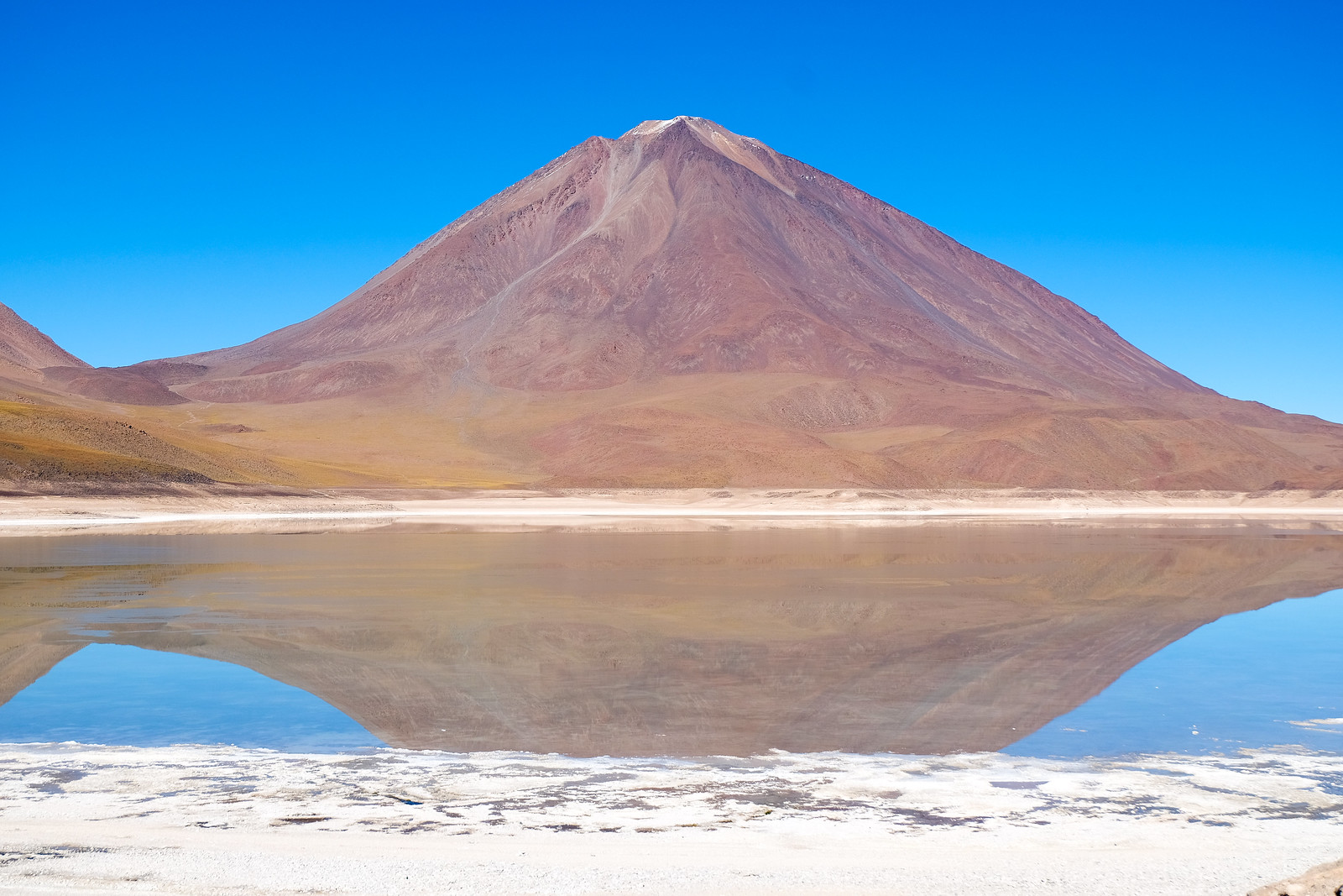 Laguna Verde, Bolivia