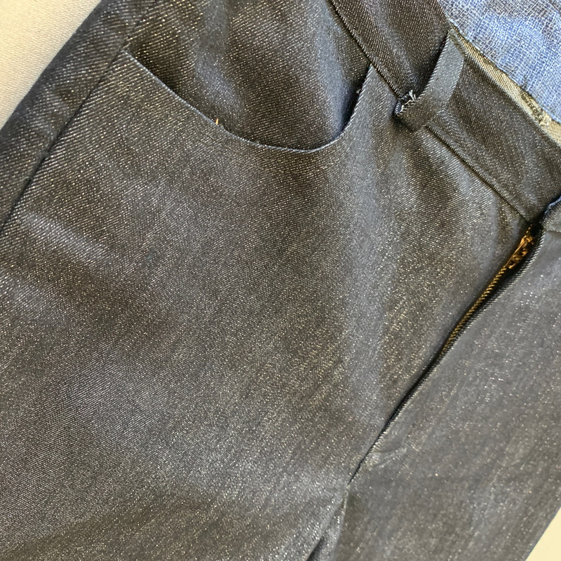 Ash  jeans close up zipper front