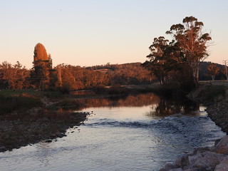 DSCN4043 river near Railton Tas (2)