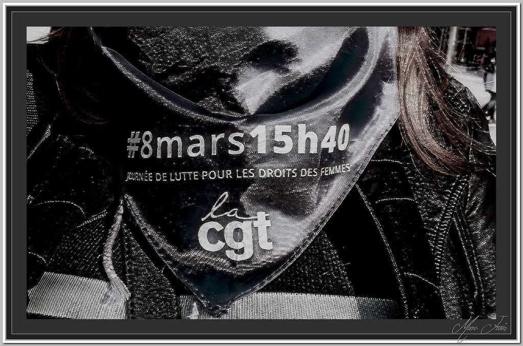 _Manifestation femmes Pompidou 2019 03 -052_Tpz-AI_dark-tide hd