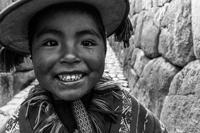 Smiling Child (Ollantaytambo, Peru. Gustavo Thomas © 2019)