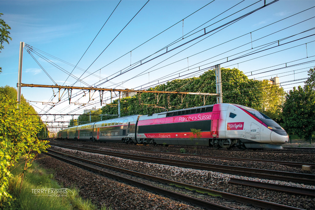 Nouveau TGV Lyria ! ð¨ð­ | Un TGV Duplex abordant la nouvell… | Flickr
