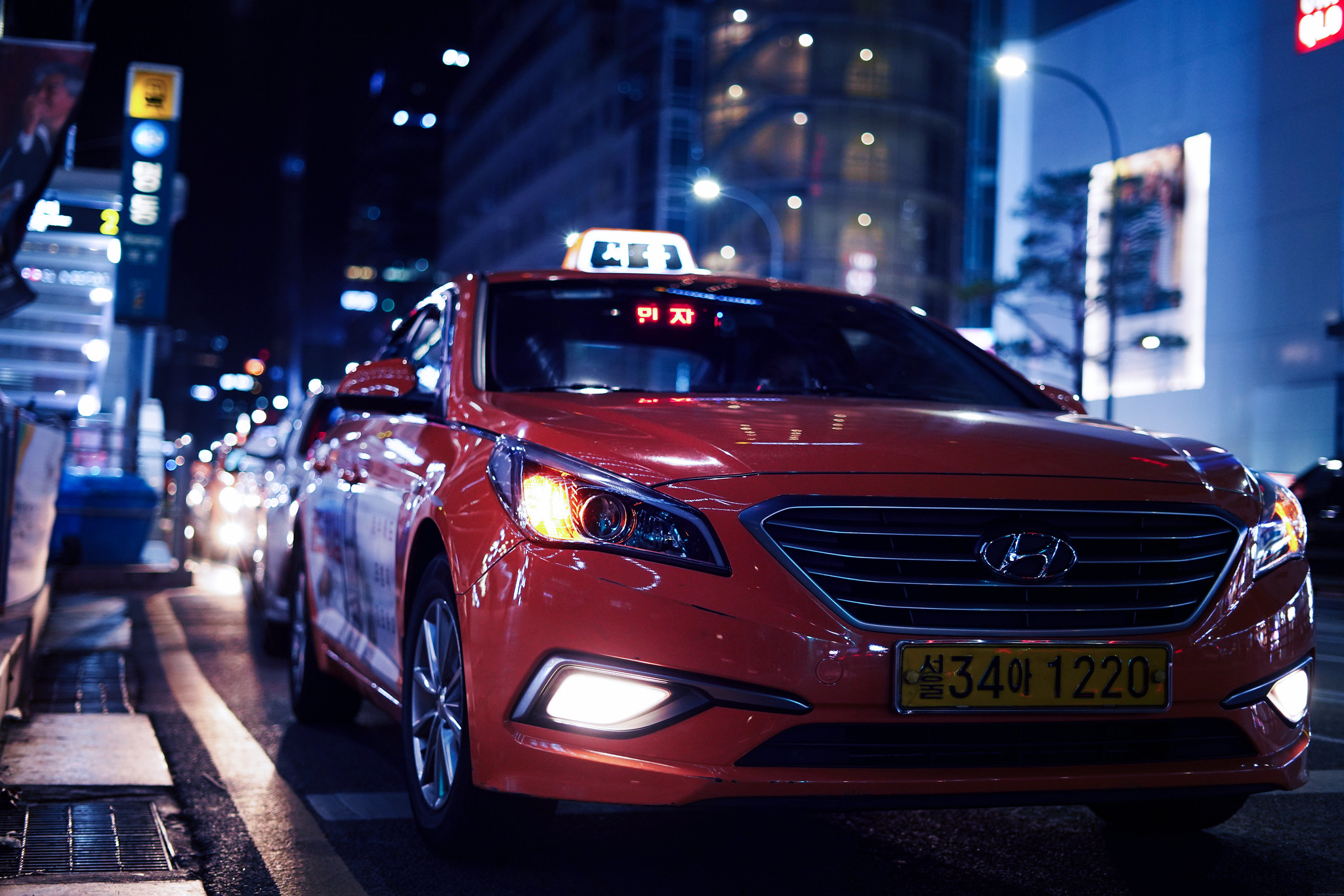 Seoul taxi at night photography_effected