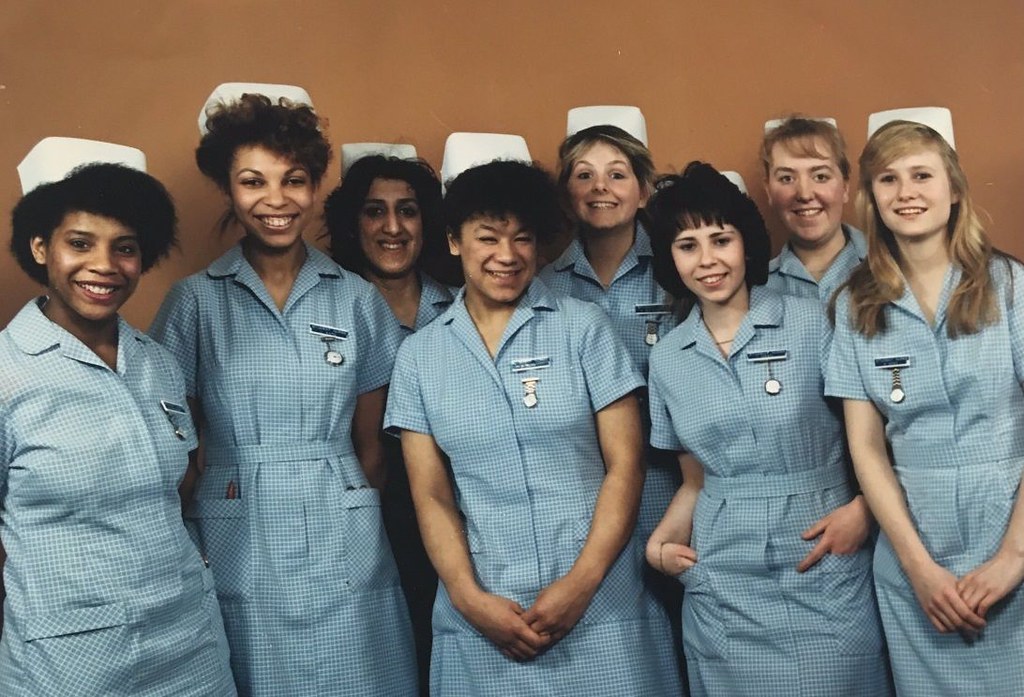 nurses-student-nurses-1990-nurses-uniforms-and-ladies-workwear