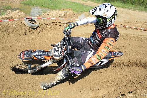 comp_EJK_4444 | by ej.kitt