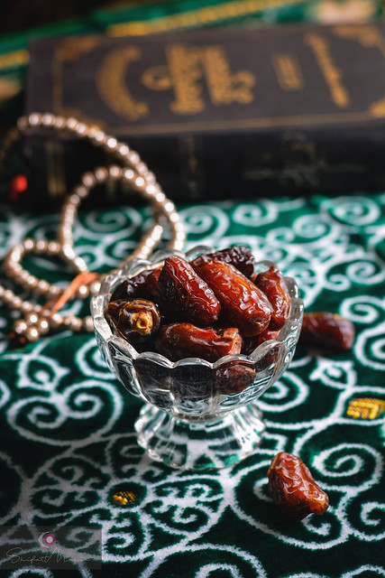Break your fast by eating dates, as it is purifying.