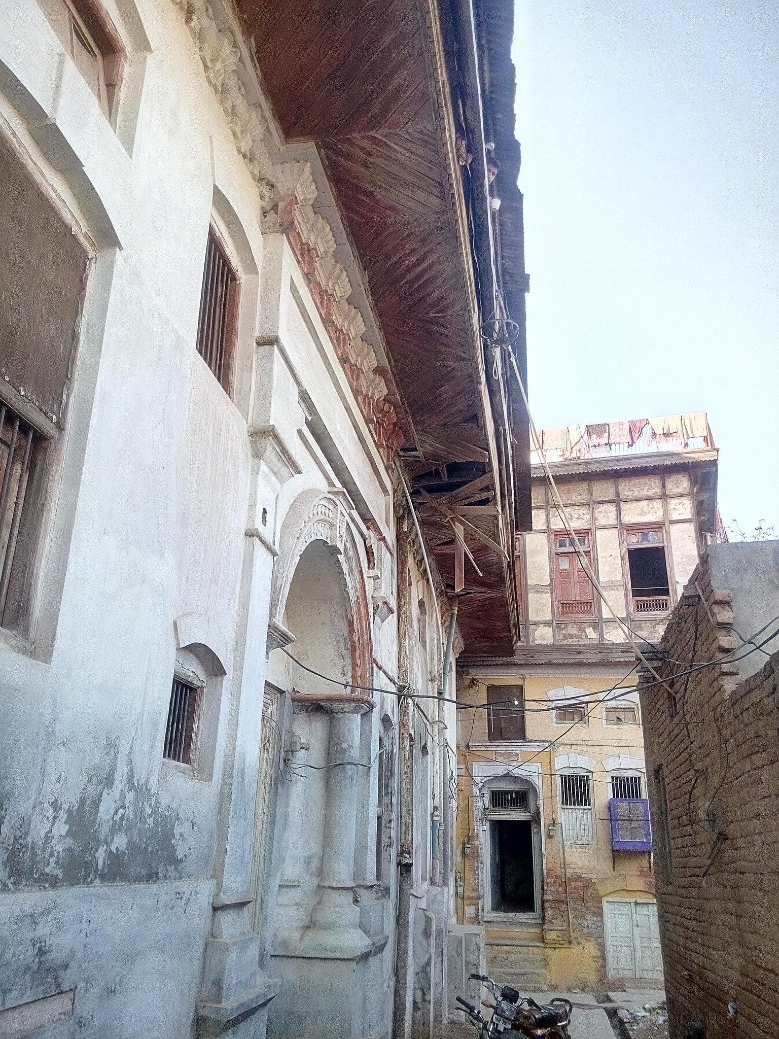 Old buildings of Bhera