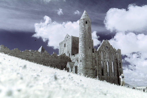 rockofcashel rock cashel tipperary infrared ir countytipperary cathedral church landscape week202019 startingtuesdaymay142019 52weeksthe2019edition