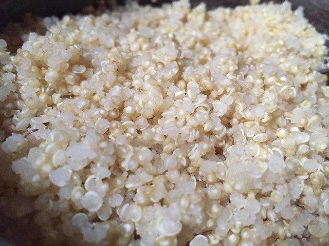 Non-mushy quinoa