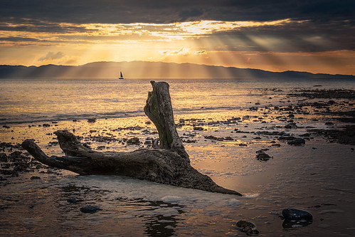 coastallandscape coastline coromandelpeninsula evening firthofthames goldenhour landscape nature newzealand northisland seascape sunrays sunshine thamescoromandel waikato nz