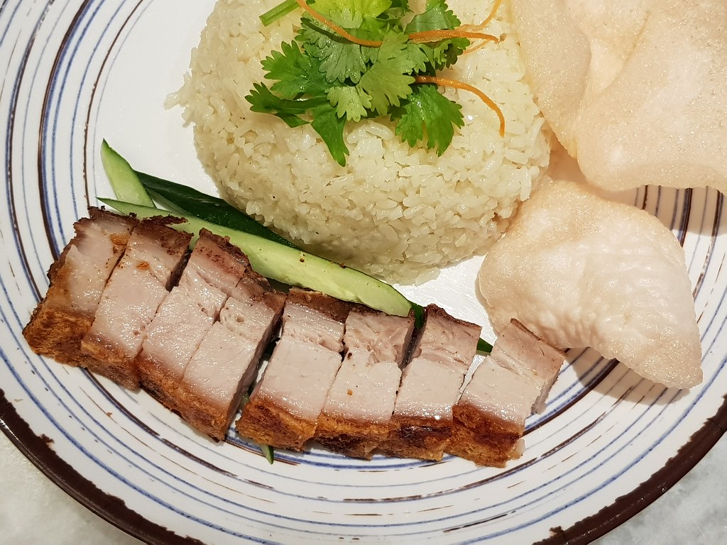 Crispy Roasted Pork Belly rice 脆皮燒肉飯(五花腩) rm$11.20 & 鸳鸯 Cham rm$4.20 @ Nam Heong USJ 1 Damen