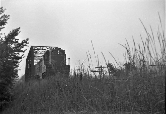 MEC GP7 No. 571 at Winslows Mills Bridge over the Muscongus River (Medomak River), Waldoboro, Me. undated