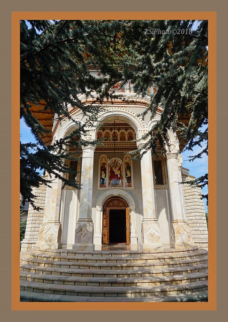 Cămârzani Monastery