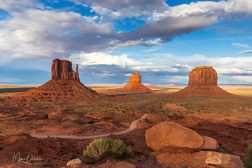 monumentvalley monumentvalleytribalpark valley landscape clouds sunset americansouthwest getty gettyimages mimiditchie mimiditchiephotography