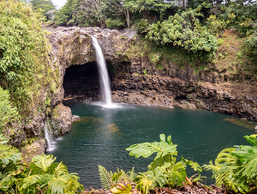 bigisland d7200 hawaii nikon waterfall palmtrees water ©bradmaberto cloudy landscape