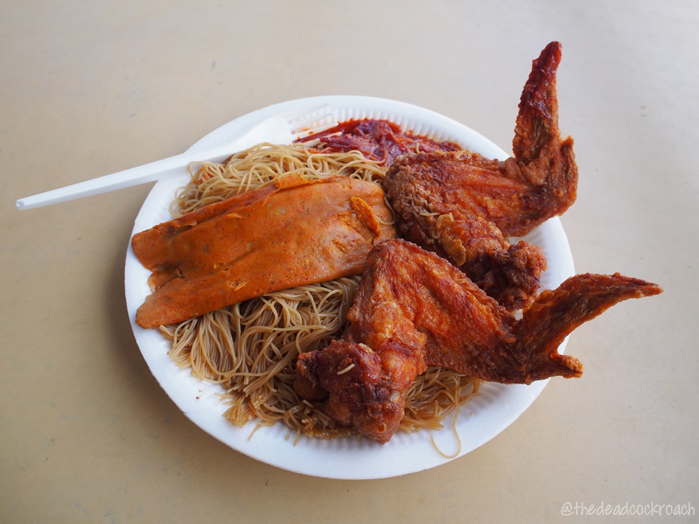 fried bee hoon,荣记炸鸡翅膀,榮記炸鷄翅膀,eng kee,singapore,food review,char bee hoon,commonwealth crescent market & food centre,fried chicken wings,blk 117 commonwealth drive,