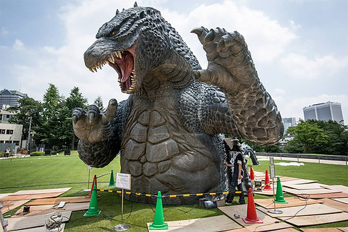Godzilla - Tokyo Statue - 1