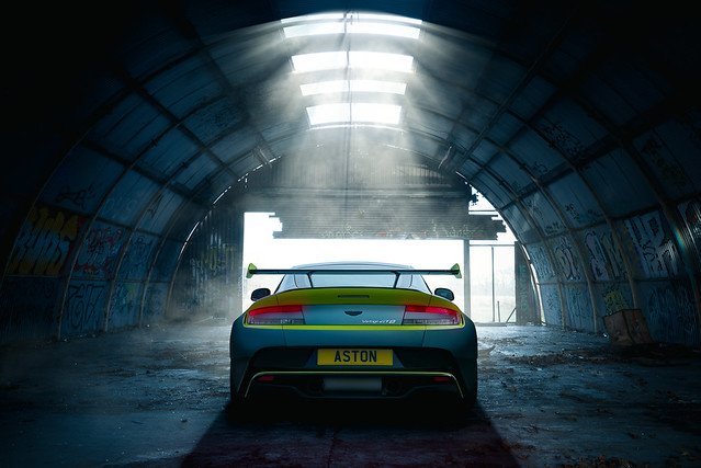 Aston Martin Vantage GT8 V8