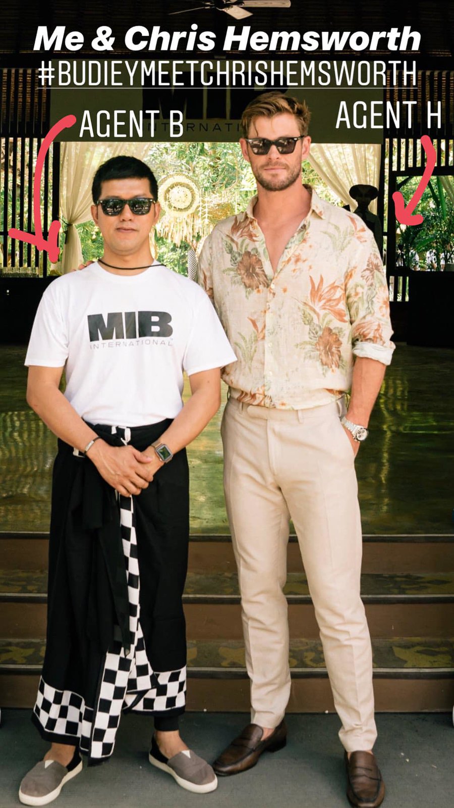 Budiey &Amp; Chris Hemsworth At Bali