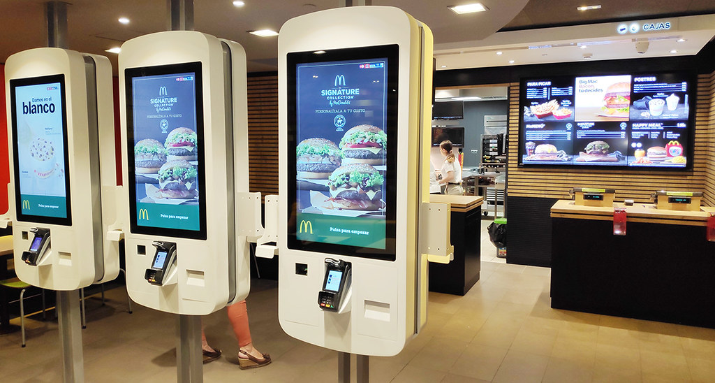 L'Aljub refuerza su gastronomía con el nuevo concepto de McDonald's