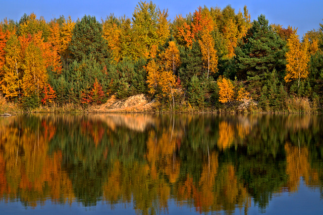 Autumn reflections (4) v2