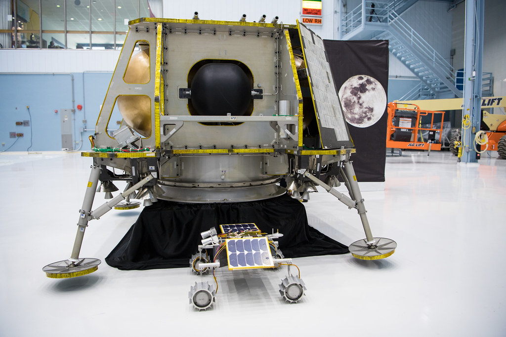 Commercial Lunar Payload Services Announcement (NHQ2019053… | Flickr