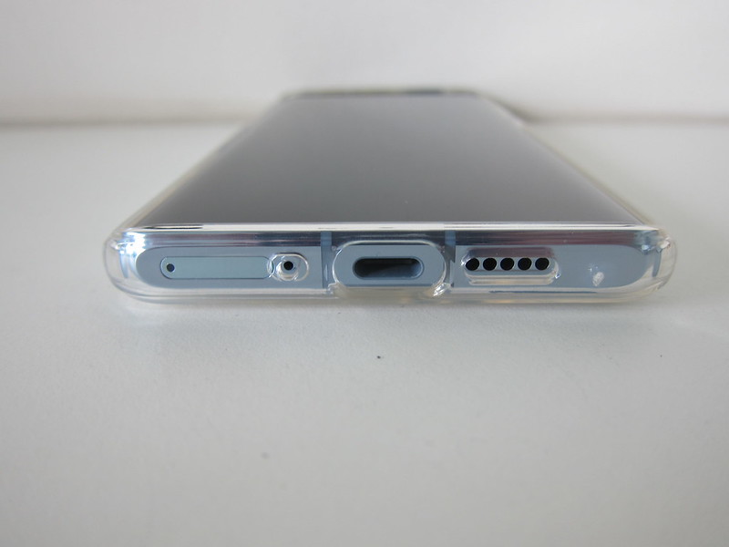 Spigen Huawei P30 Pro Liquid Crystal Case - Bottom