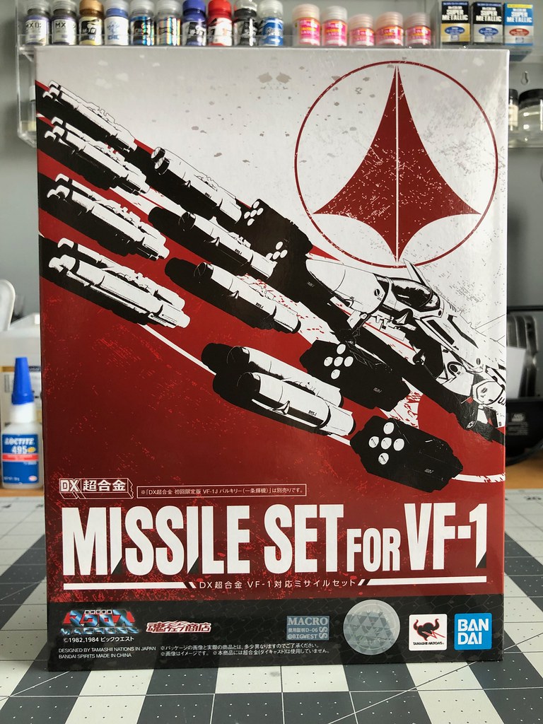 DX Chogokin Missile Set for VF-1