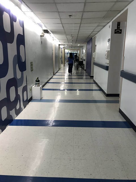 Makati Med,  hallway