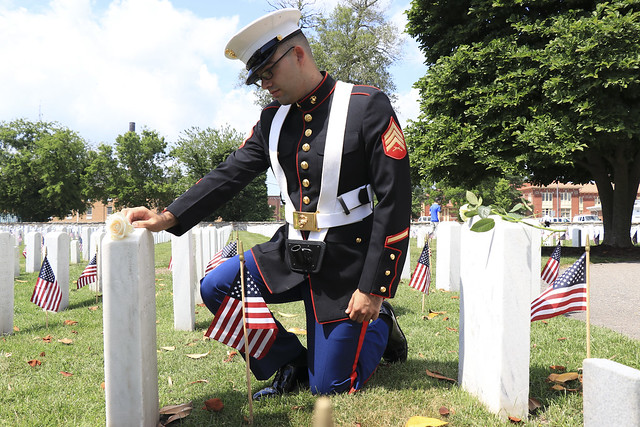 Memorial Day wreath laying at the Hampton National Cemetery
