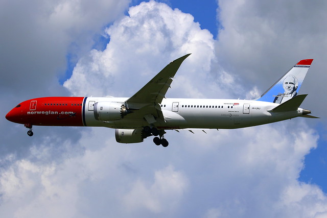 Norwegian Long-Haul Boeing 787-9 Dreamliner 