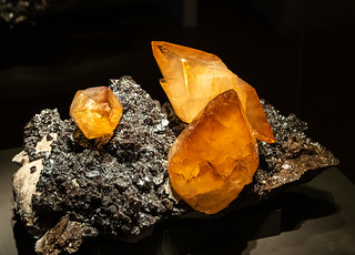 Calciet - Terra Mineralia
