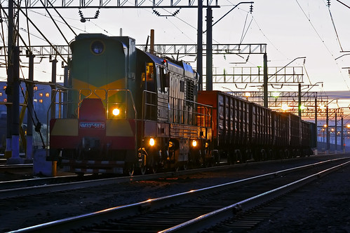 kazakhstanrailways ktz diesel shunter chme3t 5879 sunset