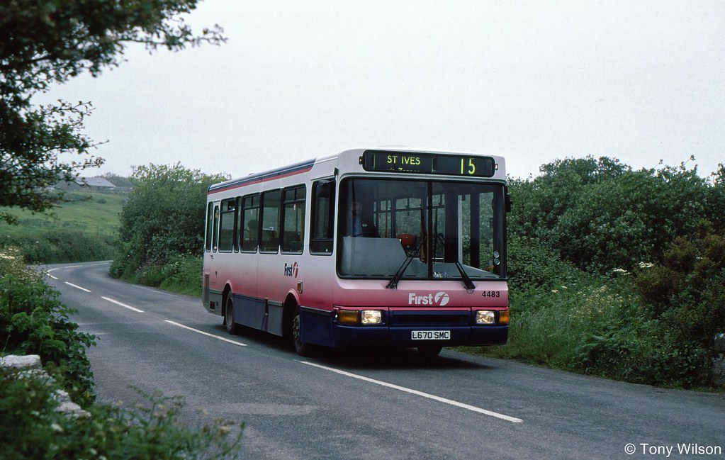 L670SMC First Western National WNOC 4483 Dennis Dart 9.0metre Northern Counties Paladin at Zennor Cornwall June 2002