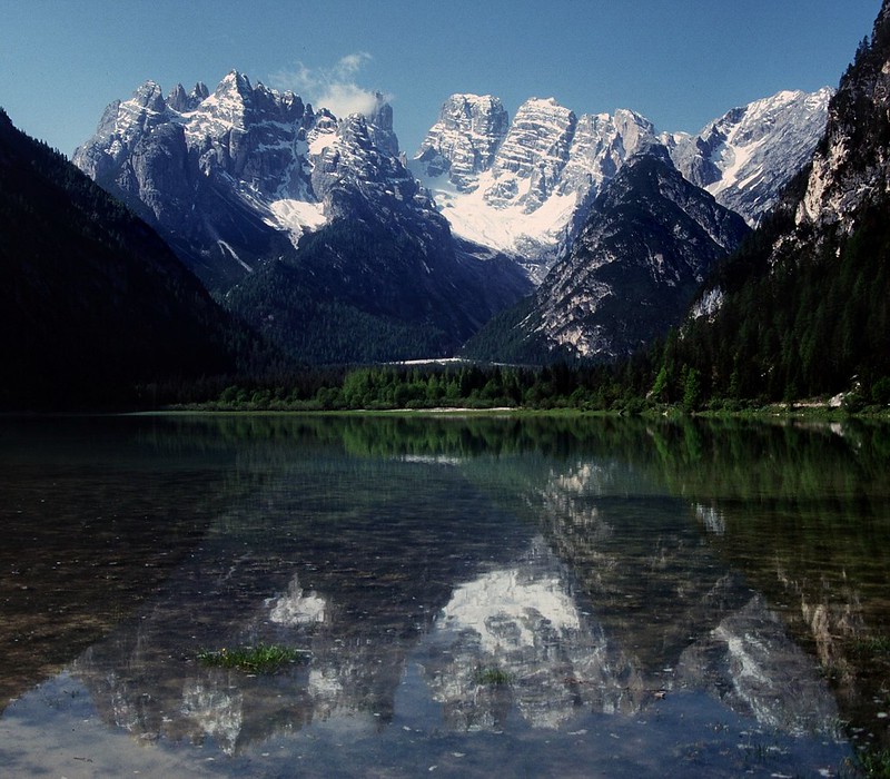 t9801238F | Dürrensee mit Monte Cristallo (3221 m). Ampezzaner Dolomiten, 04.06.1998