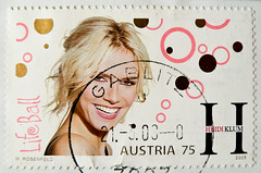 great stamp Austria 75c "Life Ball" Wien Vienna (charity event, Benefizgala, événement de charité, raccolta fondi, evento de caridade, ????????????????? ?????) portrait Heidi Klum  ???????? ????? ???????  ????? ?????? frimærker østrig markica Aus