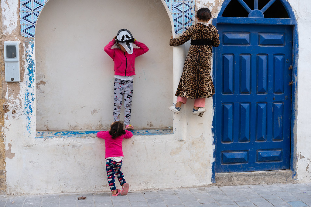 Children playing - Essaouira