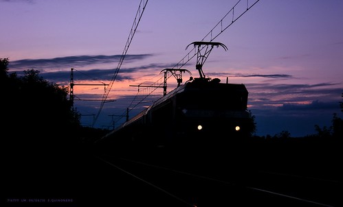 sncf bb7200 ter corail locomotive nezcassé crepuscule sun sunset