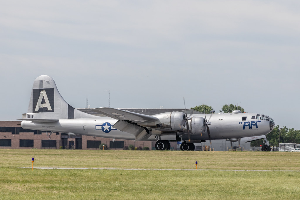 7635-1 B-29 Superfortress "Fifi"