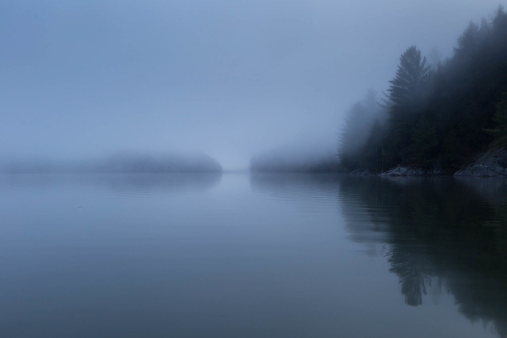 Foogy Morning | Waterbury Reservoir, Vermont | Sue Swindell | Flickr
