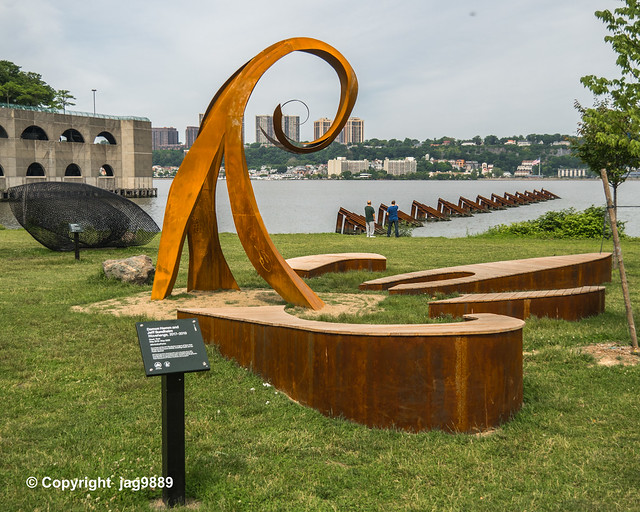 Wavehenge Sculpture (2017-2019) by Damon Hamm and Jeff Sundheim, Riverside Park, Hamilton Heigths, New York City