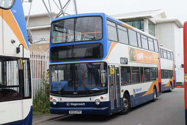 SCNL 18363 @ Stagecoach White Lunds depot